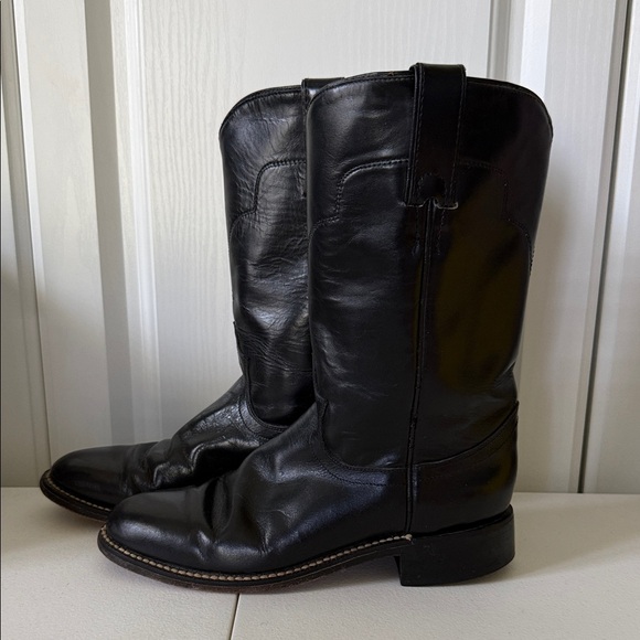 Tony Lama Black 1” Heeled Cowboy Boots ( sz 5) - Picture 2 of 7